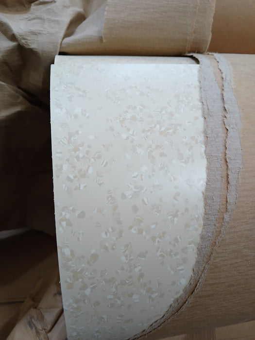 Noraplan Mega linoleum op rol, ecru, 15 x 1.22 meter (18,30 m² per rol)