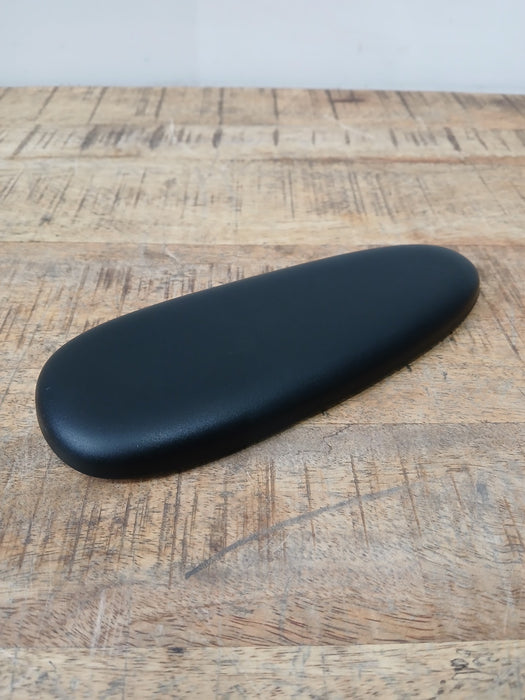 Armpad RH Logic 400, zwart, nieuw / ongebruikt
