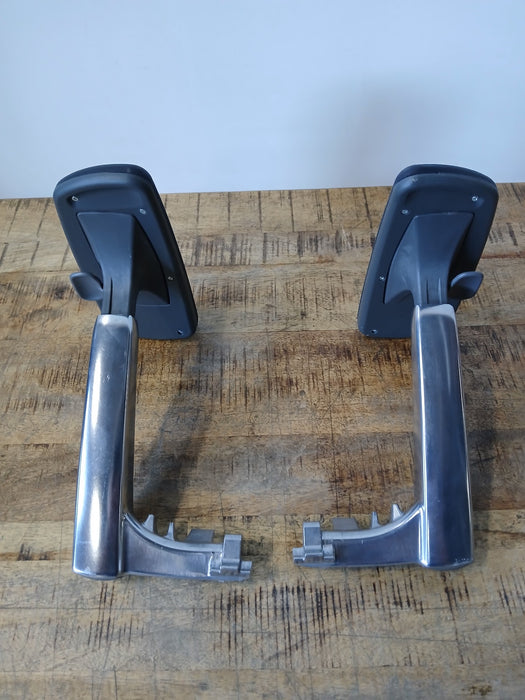 Knoll set (links en rechts) armlegger, metaal / kunststof
