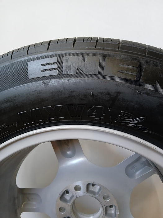 Michelin Energy MXV4 Plus band + velg, 235/65 R17