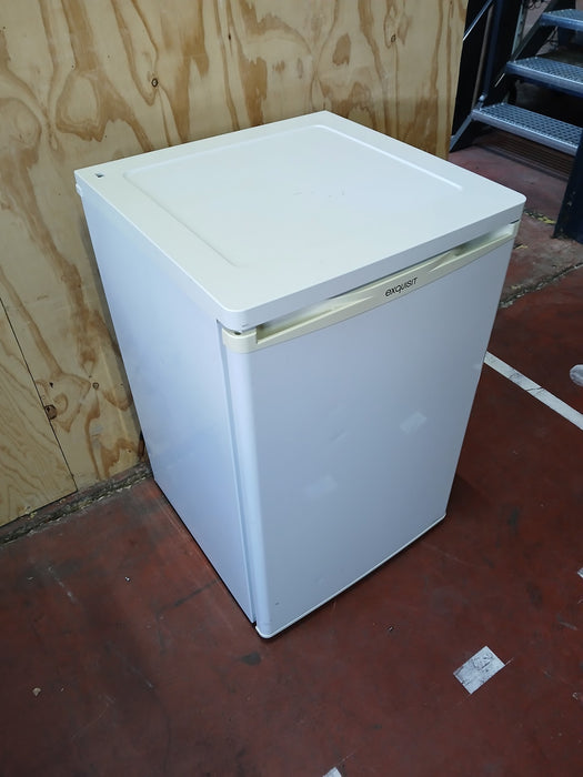 Exquisit KS 17 R VA+ koelkast, wit, 54,5 x 57 x 84,5 cm