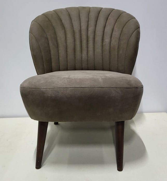 Fauteuil, taupe velvet, 56 x 70 x 72 cm, zithoogte 43 cm