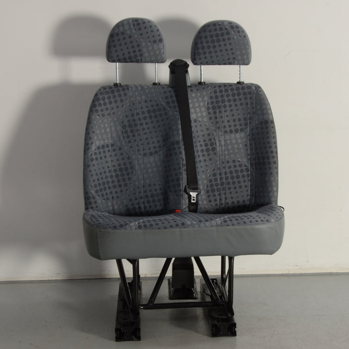Duo autozit / werkplaats bank (Ford Transit bus), grijs, gelast op stalen balk