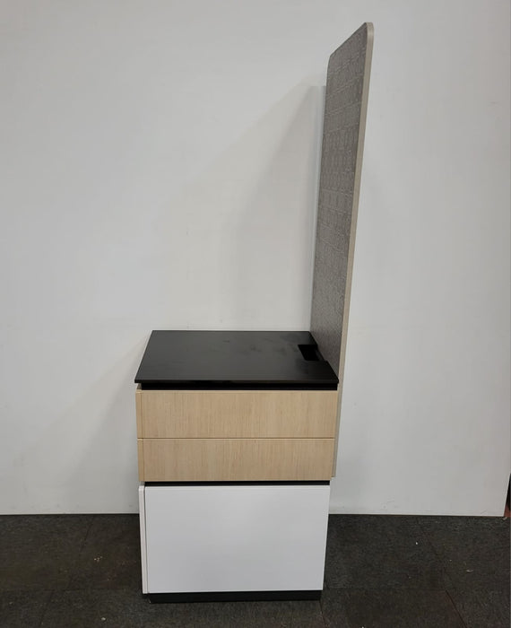 Onderkast, Douwe Egberts, Wit / berken, 90 x 66 x 90 /192 cm.