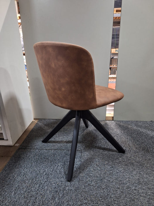 Nowystyl vergaderstoel, bruin leder