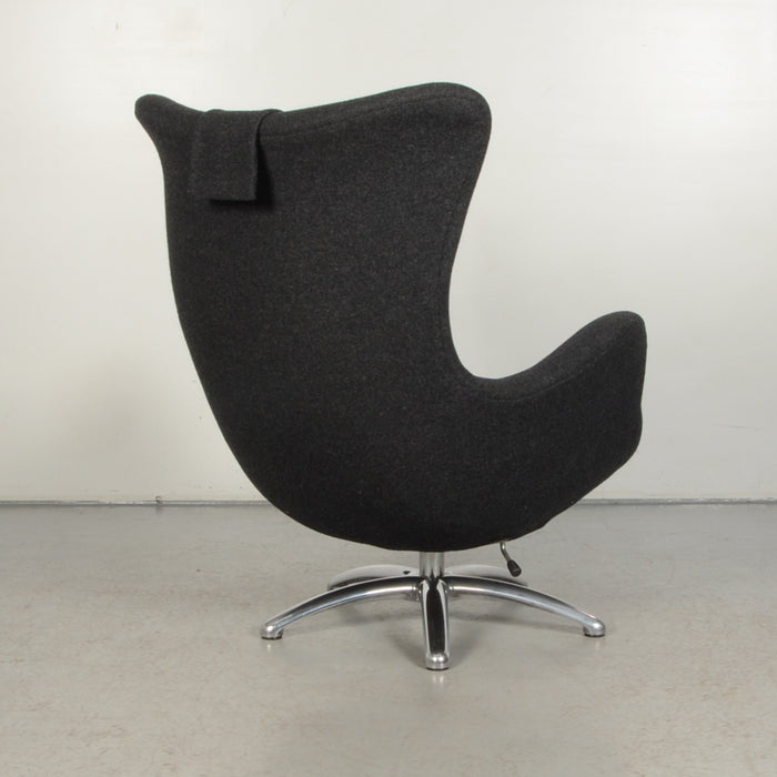 2x design fauteuil Bröderna Anderssons Status, antraciet
