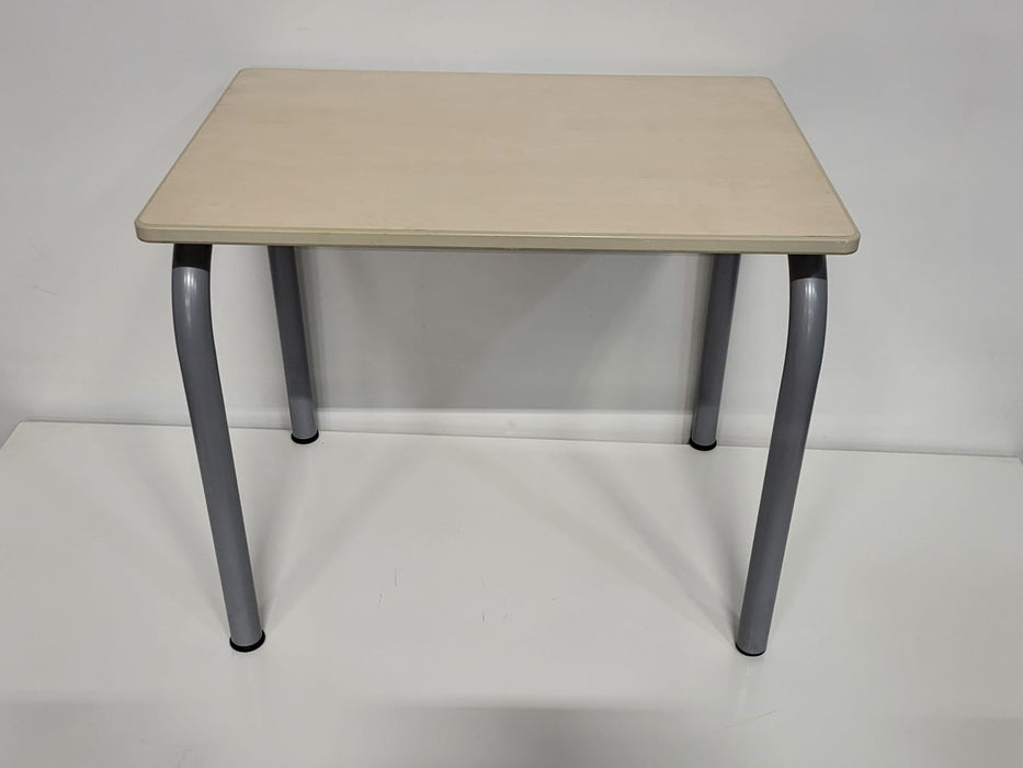 BAZ schooltafel / kindertafel, berken, 58 x 70 x 50 cm HBL