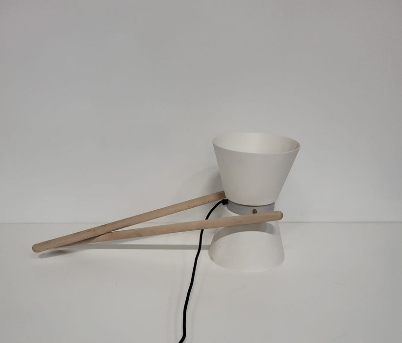Lonc Diabolo design hanglamp, wit/eiken