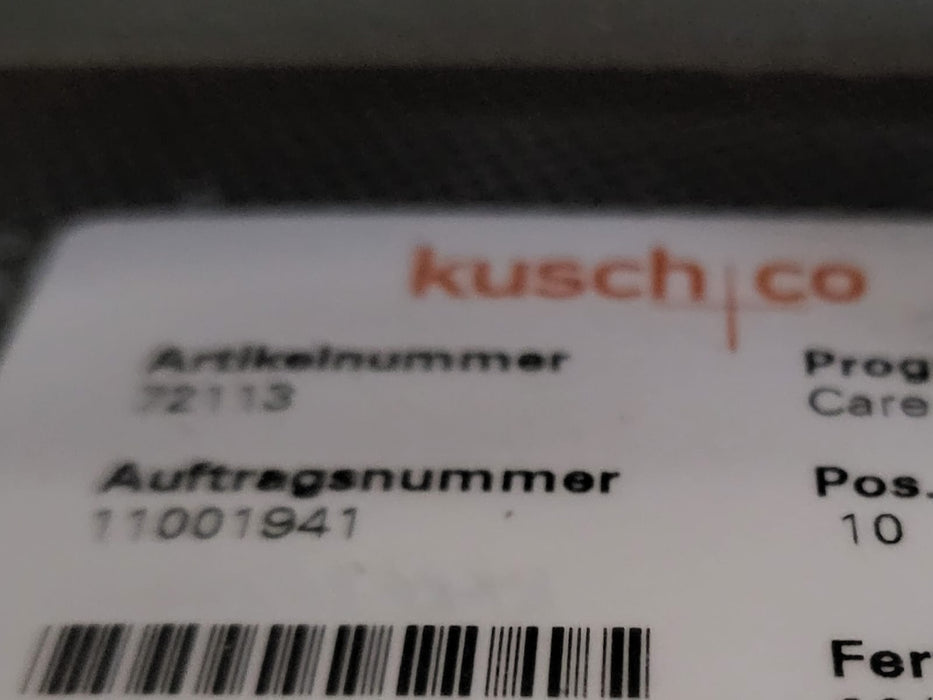 Kusch & Co 7200 CARE, verstelbare patiënten armstoel, rood.