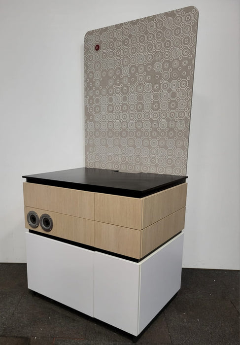 Onderkast, Douwe Egberts, Wit / berken, 90 x 66 x 90 /192 cm.