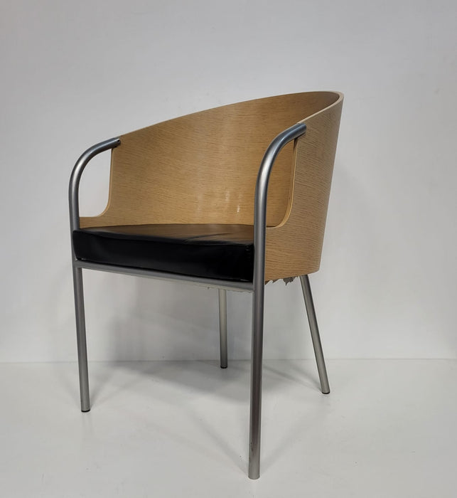 Calligaris vintage fauteuil, hout / zwart leder.