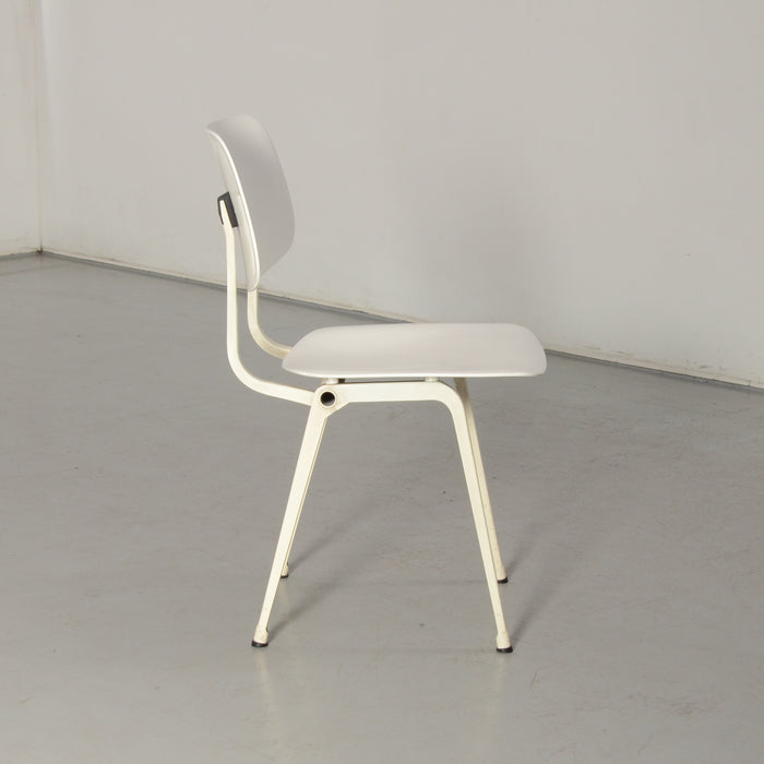 Ahrend Revolt kantinestoel, wit, design