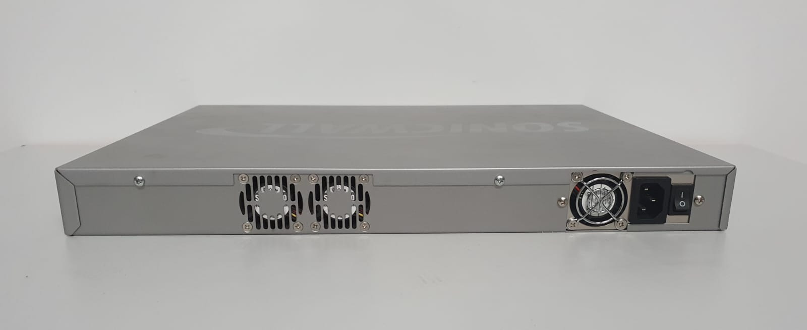Dell SonicWall 3500 netwerkbeveiliging, 43 x 33 x 4 cm