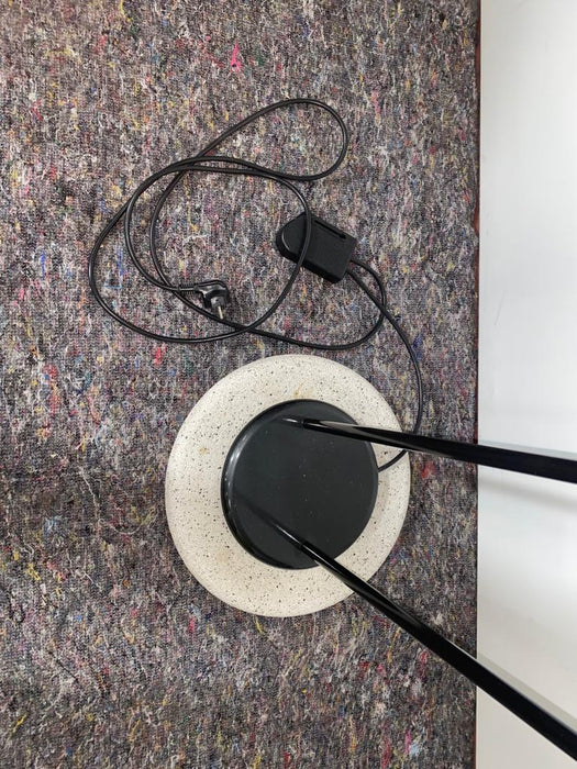 Officenow vloerlamp, 176 cm hoog
